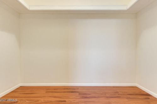 6702 42nd Ave, Phoenix AZ 85029-3068 exterior