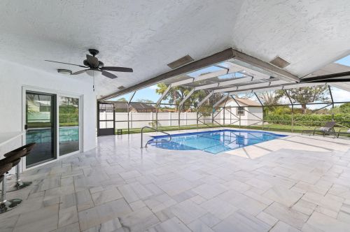 441 53rd St, Boca Raton FL  33487-3750 exterior