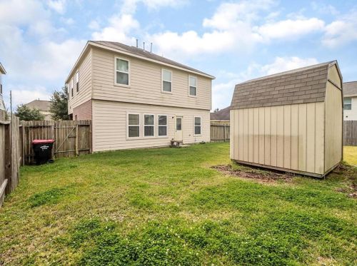 9519 Barr Spg Dr, Humble TX 77396-4229 exterior