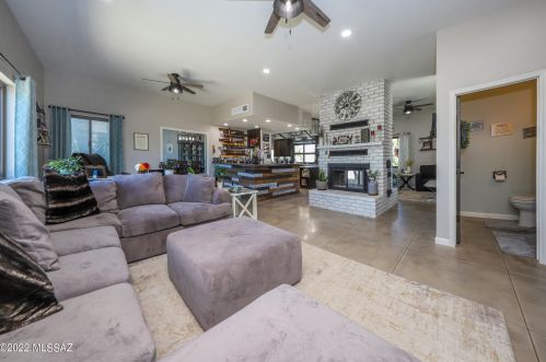 540 Camino Del Codorniz, Tucson AZ 85748-7110 exterior