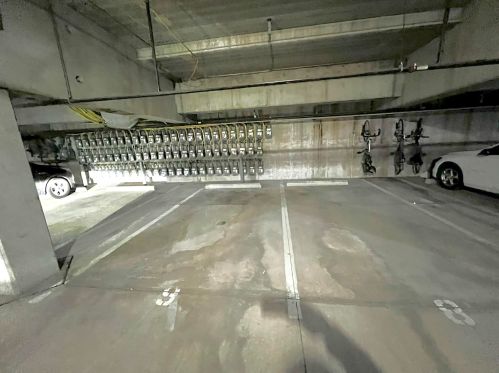 1902 Commerce St, Milwaukee WI  53212-3489 exterior