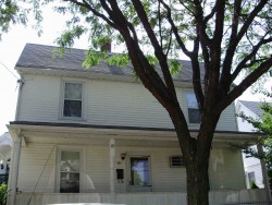 19 Faxon St, Newton, MA 02458-1012