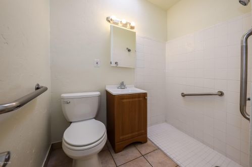 244 24 St, Tucson AZ 85713-1647 exterior