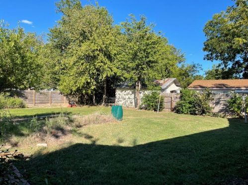 1706 32nd St, Austin TX  78722-1617 exterior