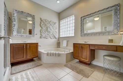 1453 Foxtail Ct, Lake Mary FL 32746-4467 exterior