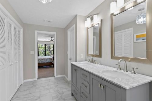 708 Grand Cir, Tampa FL  33617-7844 exterior