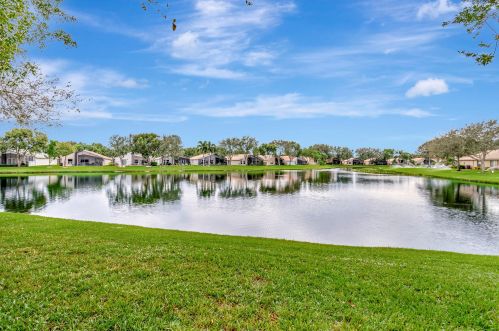 5318 Toscana Trl, Boynton Beach, FL 33437-2084