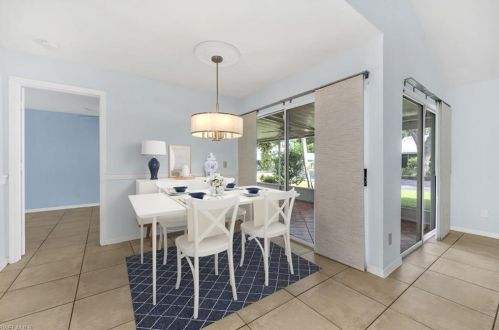 3351 Timberwood Cir, Naples FL 34105-5631 exterior