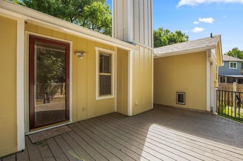 2811 Firecrest Dr, Austin TX 78748-5127 exterior