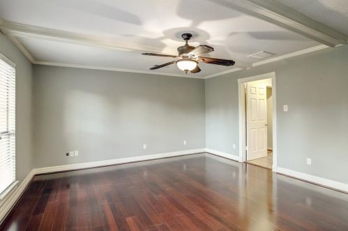 4915 Pine Garden Dr, Humble TX 77345-1698 exterior