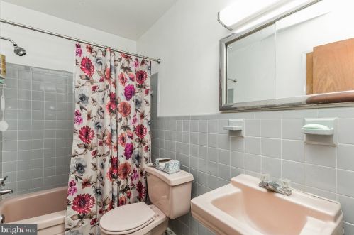 1701 Franwall Ave, Silver Spring MD 20902-2919 exterior