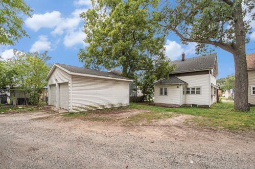 1636 Kalamazoo Ave, Grand Rapids MI 49508-5536 exterior