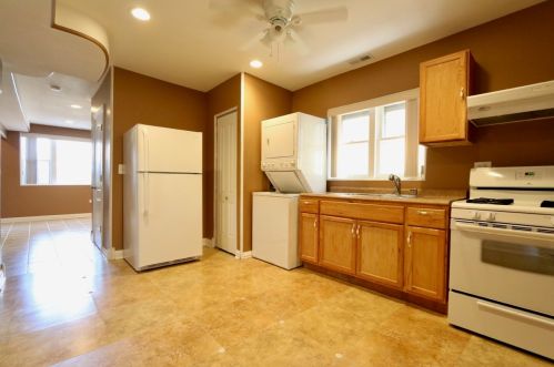 3242 Carpenter St, Chicago IL 60643-2246 exterior