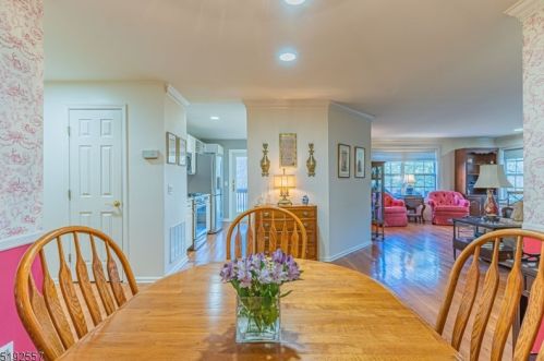 1 Davenport Pl, Morristown NJ 07960-6570 exterior