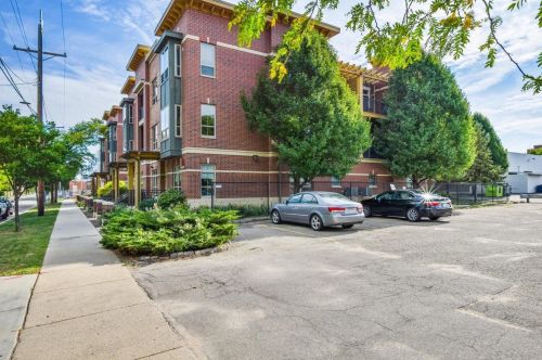 625 Mifflin St, Madison WI 53703-4639 exterior