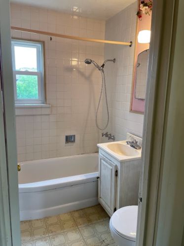 1404 Lorraine Pl, Waukegan IL 60085-1731 exterior