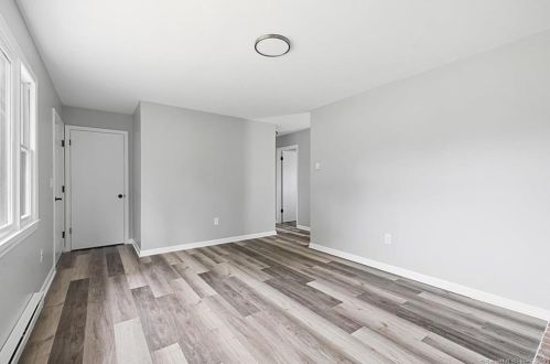 80 Woodward St, Killingly CT 06239-1643 exterior