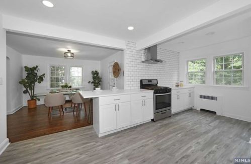 115 Oakdene Ave, Teaneck NJ  07666-4169 exterior