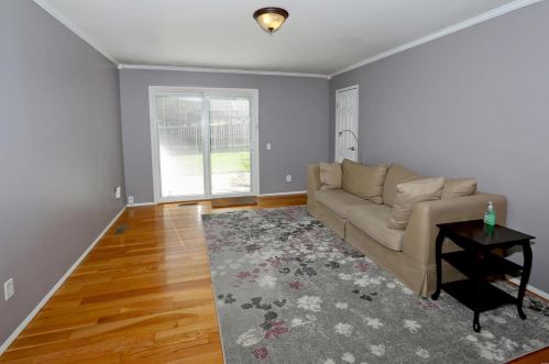 1823 Bookbinder Dr, Saint Louis MO 63146-4308 exterior