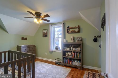 302 2nd St, Hummelstown PA  17036-1709 exterior