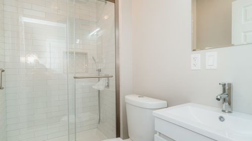 3144 Lituanica Ave, Chicago IL 60608-6649 exterior