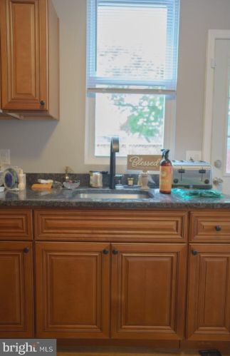 3140 Aramingo Ave, Philadelphia PA 19134-4516 exterior