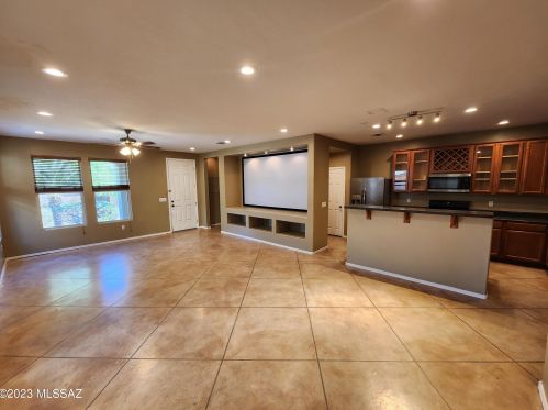 2728 Neruda Ln, Tucson AZ  85712-5260 exterior