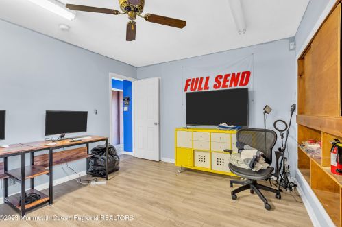 204 Channel Dr, Point Pleasant Beach NJ 08742-2619 exterior