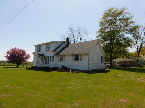 50002 M 51, Dowagiac MI 49047-9631 exterior