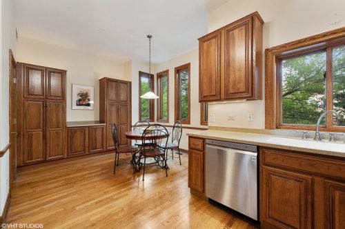 2245 Polk St, Chicago IL 60612-4126 exterior