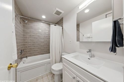 1870 Dayton St, Chicago IL 60614-1409 exterior