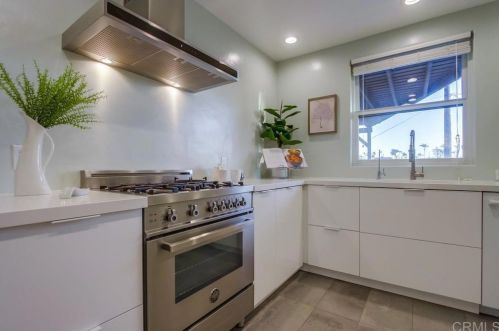 4385 Alder Dr, San Diego CA  92116-2323 exterior