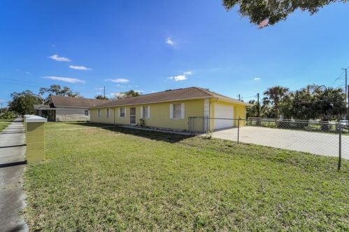 2503 21st Ave, Tampa FL 33605-2302 exterior