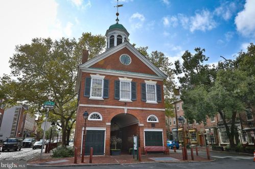 302 2nd St, Philadelphia PA 19148-1945 exterior