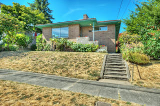 3210 72 St, Seattle WA  98117-4729 exterior
