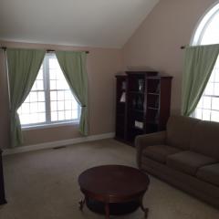 24 Pekoe Dr, Concord NH  03301-8652 exterior