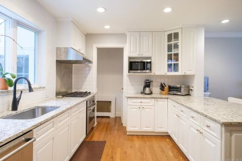 169 Douglas Pl, Mount Vernon NY 10552-1146 exterior