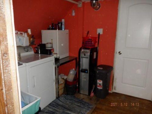 924 Stockbridge Ave, Kalamazoo MI 49001-3810 exterior