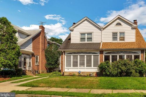 31 Elkinton Ave, Chester, PA 19013-5028