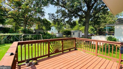 1209 Veirs Ml Rd, Rockville MD 20853-3534 exterior