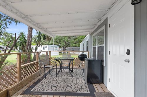 3200 7th St, Fort Pierce, FL 34982-6325