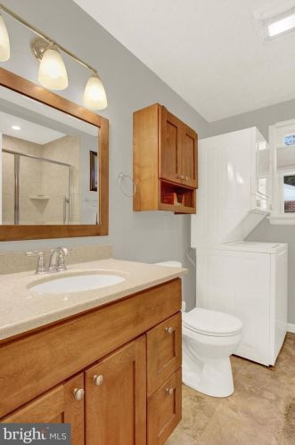 49 Columbus Ave, Littlestown PA 17340-1103 exterior