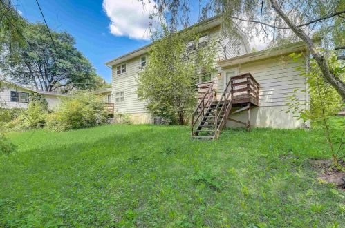 6309 Hammersley Rd, Madison WI  53711-3131 exterior