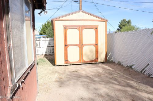 5201 28th St, Tucson AZ  85711-5823 exterior