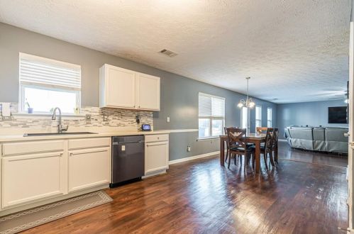 2948 Meadow Point Dr, Lithonia GA 30039-7767 exterior