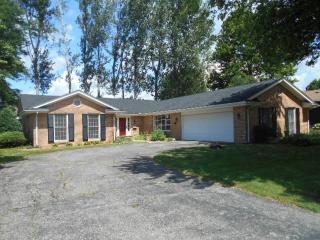 1935 Alschuler Dr, Aurora, IL 60506-4564