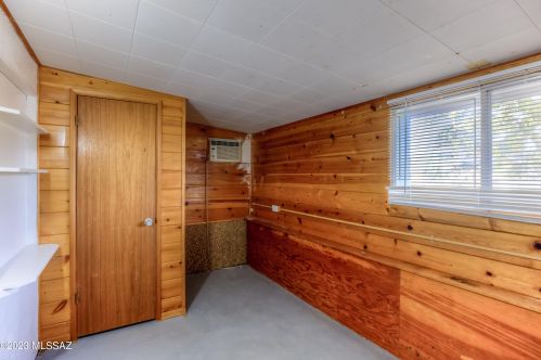 4602 Seneca St, Tucson AZ  85712-3272 exterior