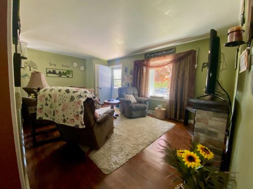 3116 Kete St, Manitowoc WI 54220-4334 exterior