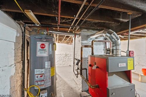 237 7th St, Newark NJ 07107-2728 exterior