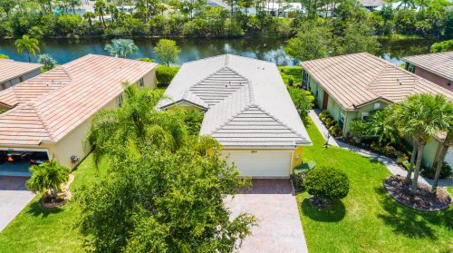 10014 Chadwick Dr, Fort Pierce FL  34987-2418 exterior